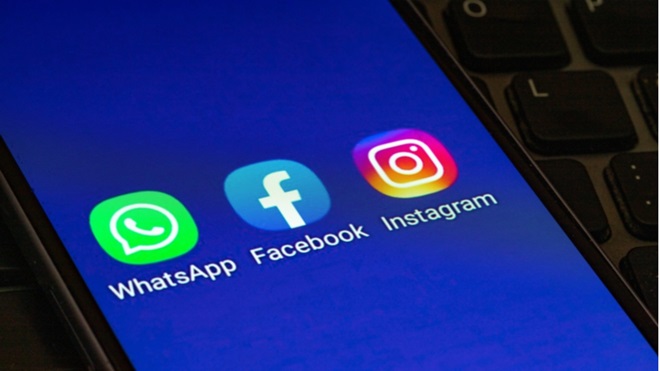 Facebook, Instagram, Whatsapp