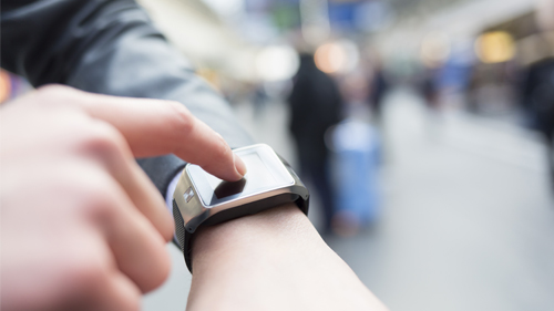 Mejores Pulseras y relojes inteligentes - Analizamos características y  modelos | OCU