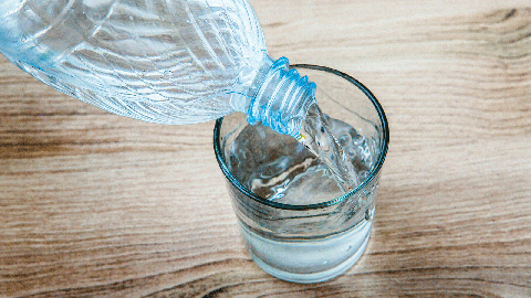 agua embotellada