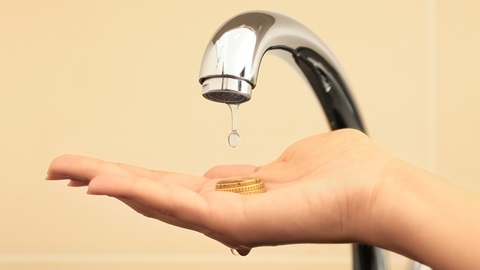 Agua: quizás has pagado de más y puedas recuperarlo