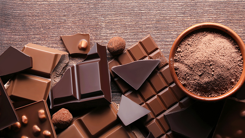 Chocolate en tableta y en polvo