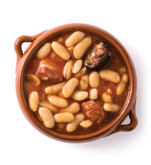 fabada en cazuela de barro