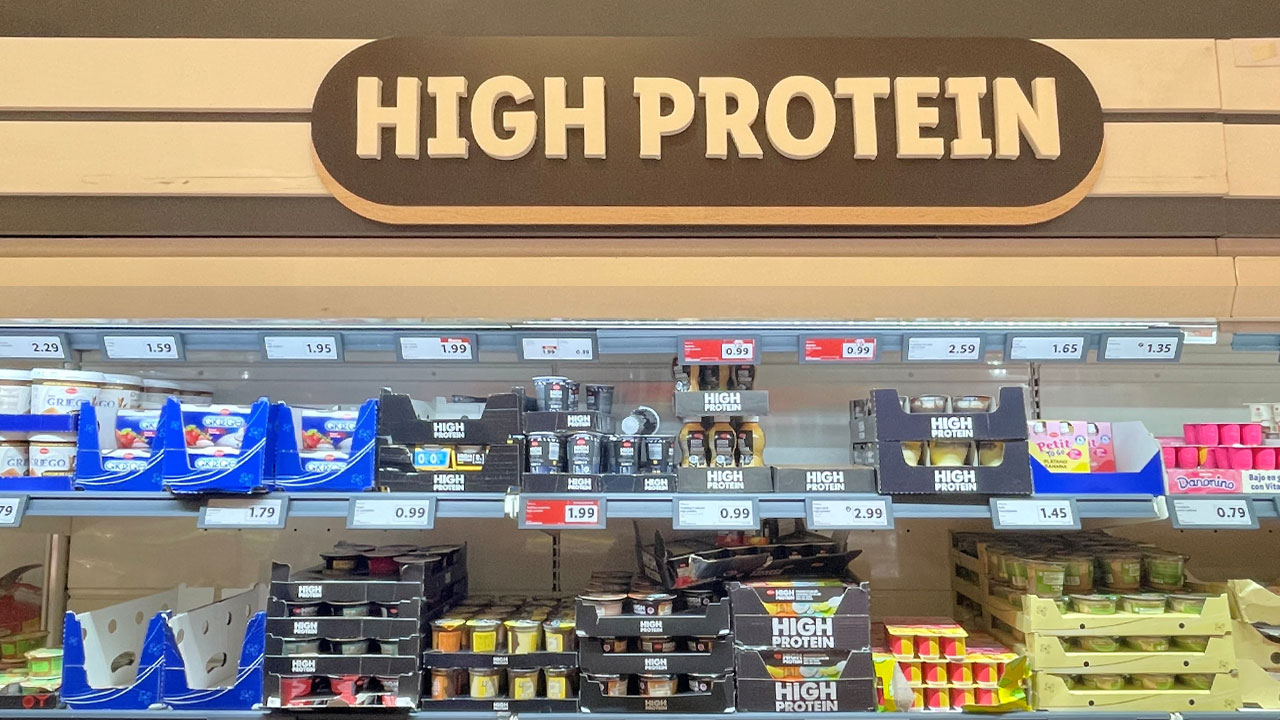 lácteos enriquecidos en proteínas en el supermercado
