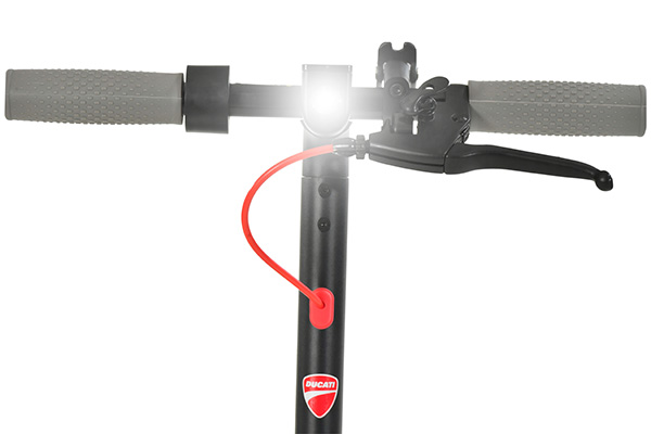 luz-patinete-electrico