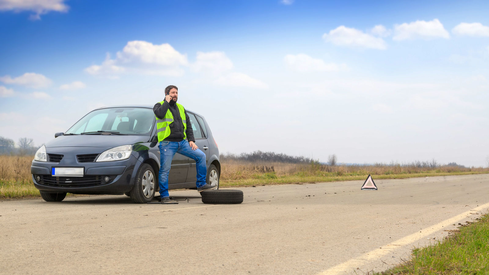 Accesorios obligatorios y recomendados - coche