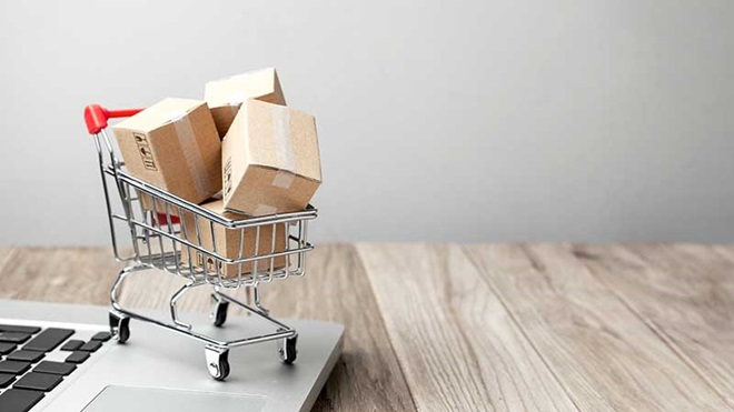 carrito de supermercado lleno de cajas de envíos - marketplaces