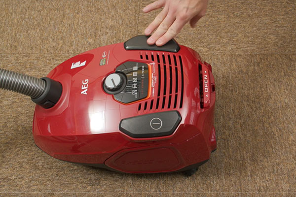 aspiradores-accesibles-botones-grandes