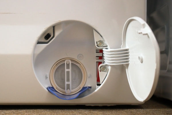 lavadoras accesibles - filtro de fácil apertura