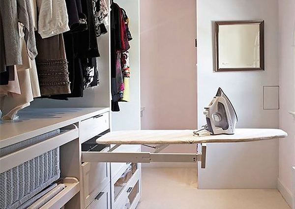 tabla-de-planchar-demtro-de-cajon