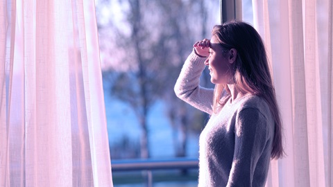 10 minutos de sol en la ventana para estar bien de vitamina D