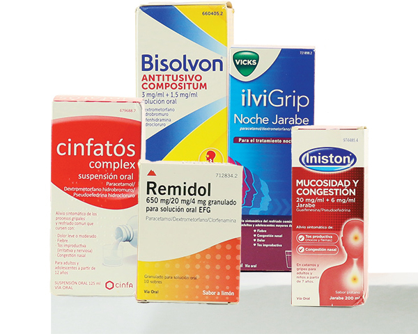 Grupo de anticatarrales sin receta que llevan ingredientes para la tos