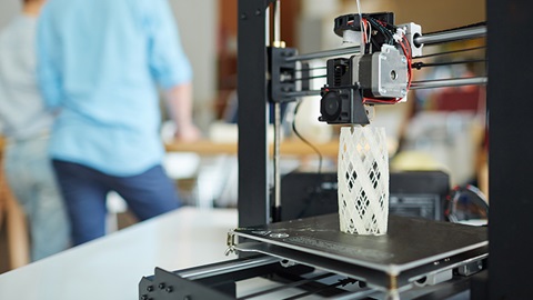 Impresora 3D en funcionamiento