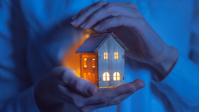 Vivienda iluminada medidas coronavirus