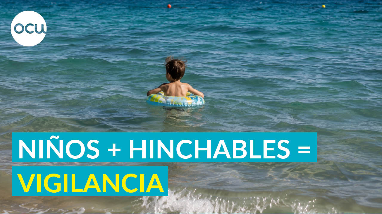 👀 Ojo con dejar solos a los niños con hinchables en el agua